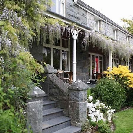 Ty Mawr Hotel Llanbedr  Exteriör bild