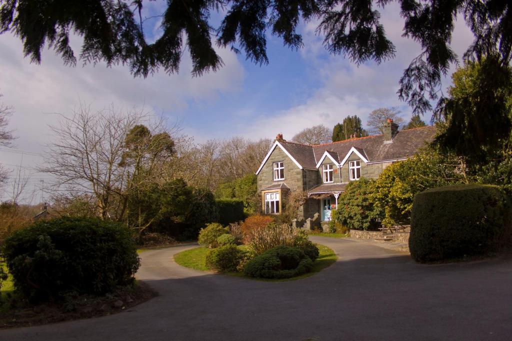 Ty Mawr Hotel Llanbedr  Exteriör bild